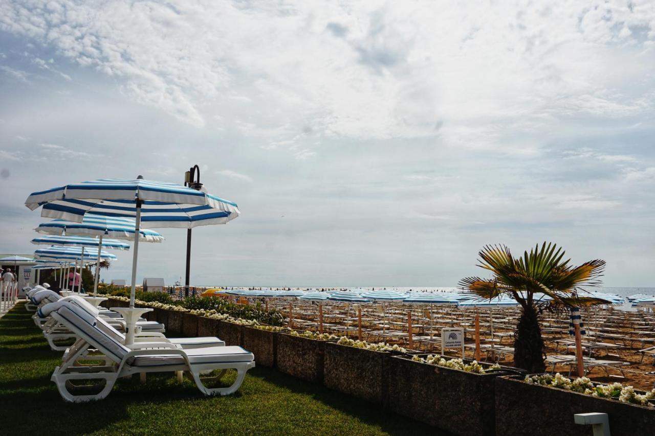 Hotel Le Soleil Lido di Jesolo Esterno foto