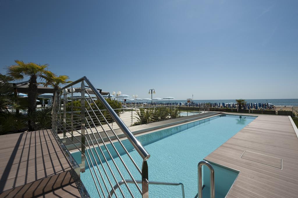 Hotel Le Soleil Lido di Jesolo Esterno foto