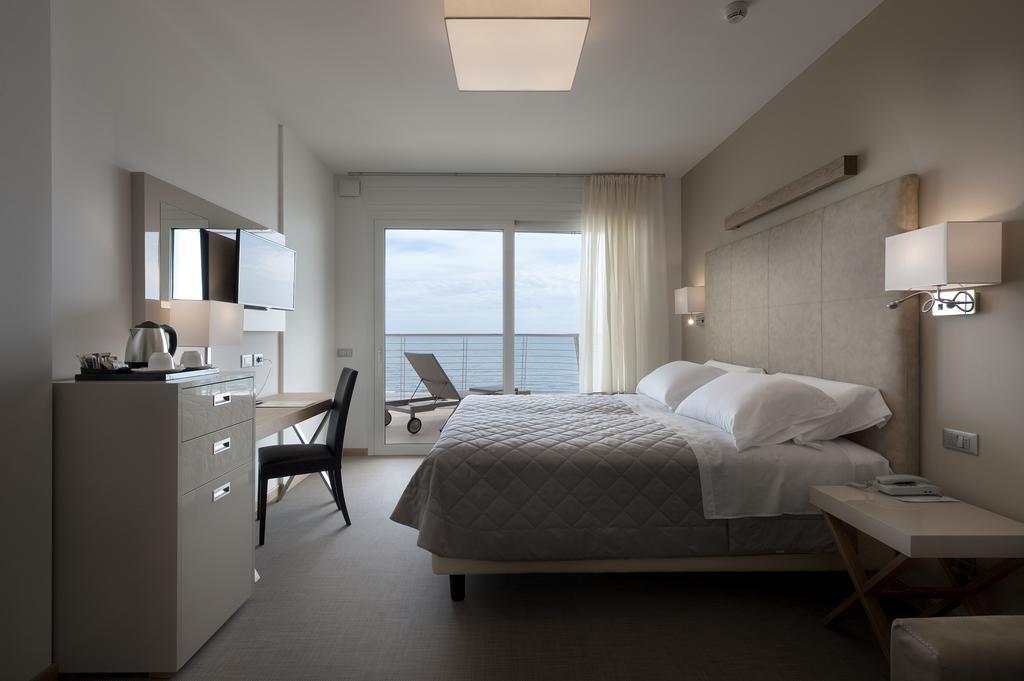 Hotel Le Soleil Lido di Jesolo Esterno foto